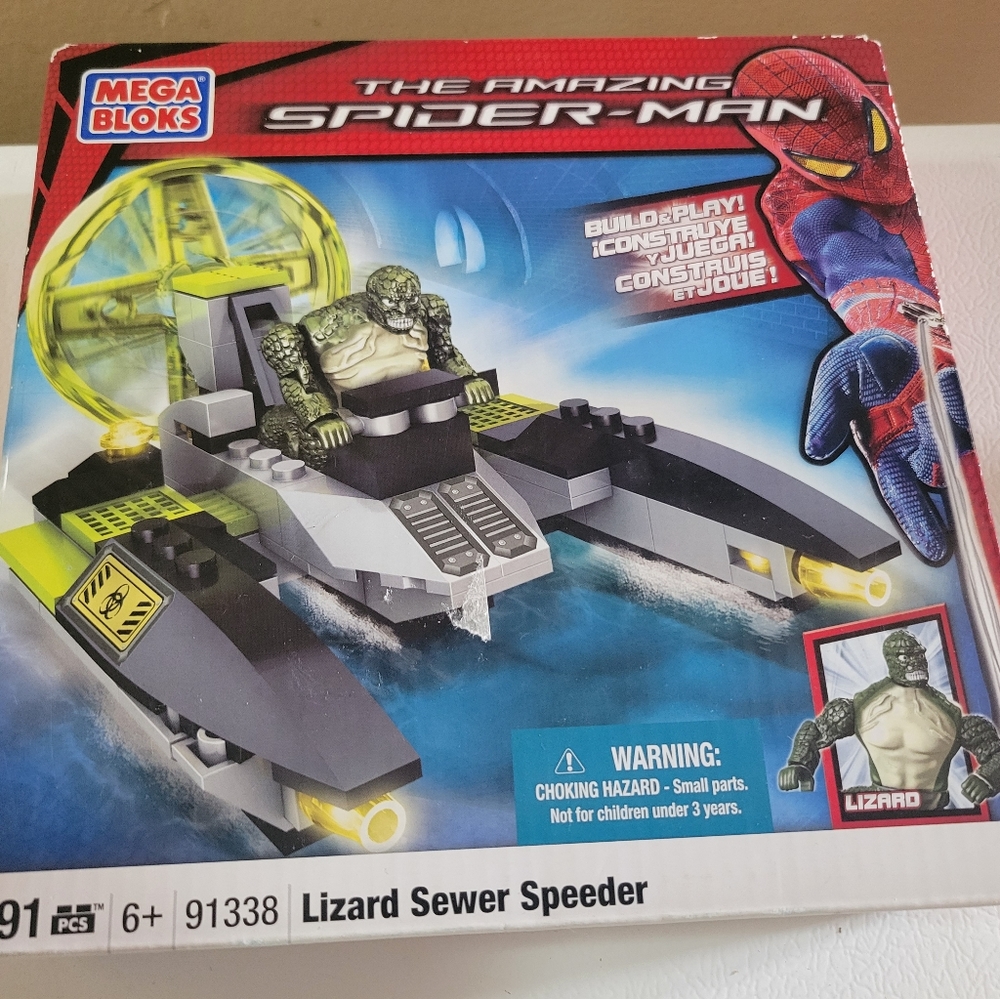 Mega Bloks Spiderman Lizard Sewer Speeder